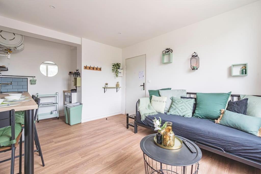 La Riviere, Appartement 3 Personnes Isles-sur-Suippe Εξωτερικό φωτογραφία